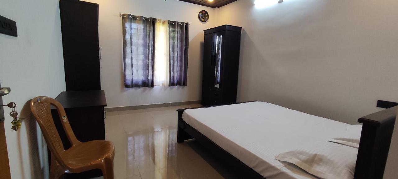 Soly'S Villa Homestay Мунар Екстериор снимка